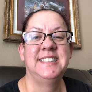 Meet your Posher, Brenda